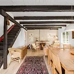 Enya - 1-2km From The Sea By Interhome *