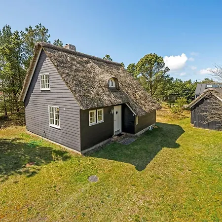 Holiday home Enya - 1-2km From The Sea By Interhome