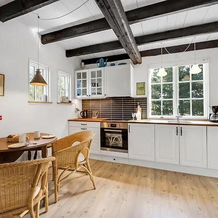 Enya - 1-2km From The Sea By Interhome