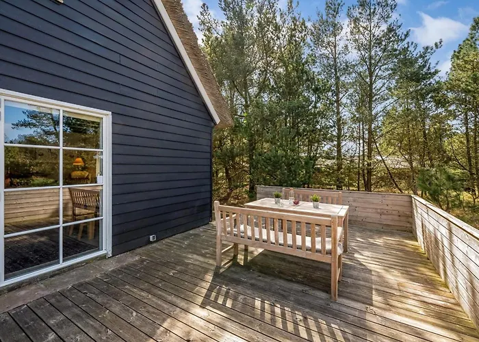 Enya - 1-2km From The Sea By Interhome