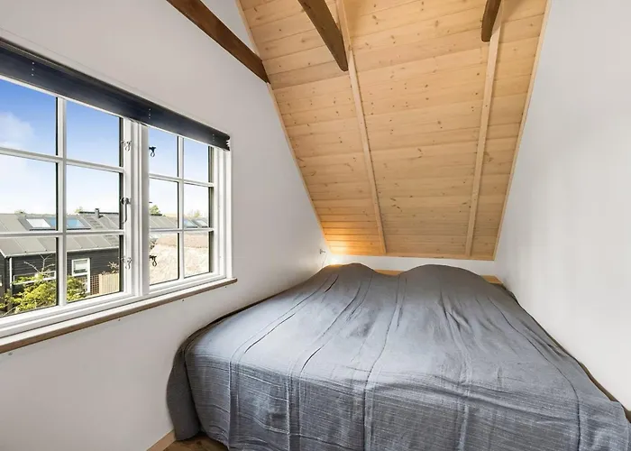 Holiday home Enya - 1-2km From The Sea By Interhome