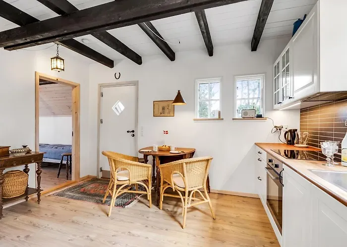 Enya - 1-2km From The Sea By Interhome